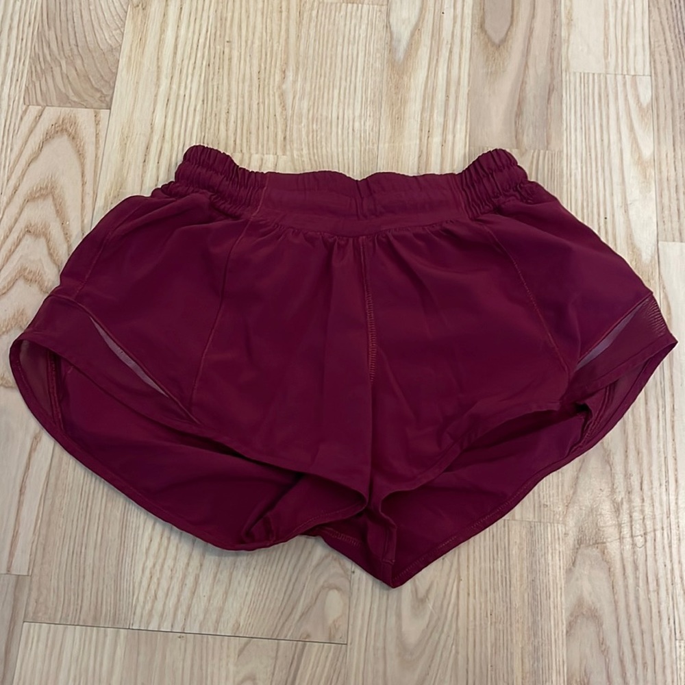 Size 2 Hotty Hot Short in 2.5” length